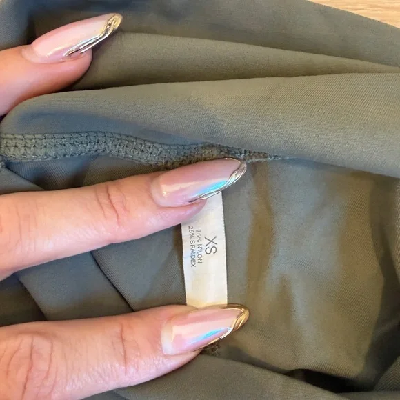 NVGTN Olive Leggings XS - Picture 3 of 3